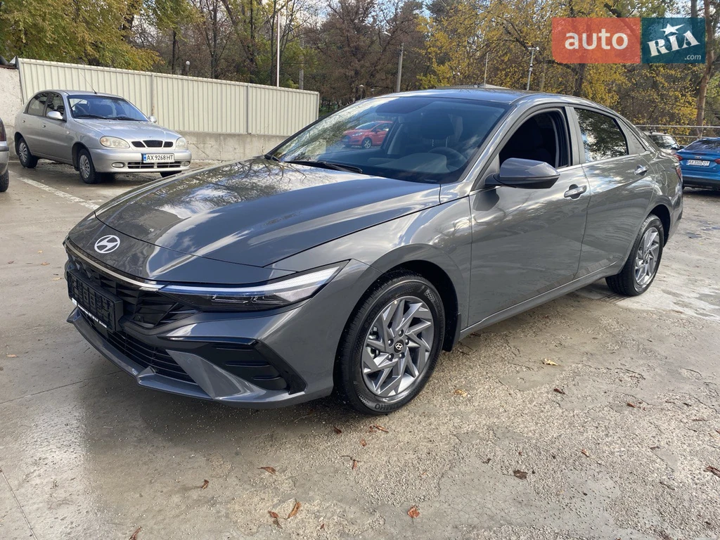 Hyundai Elantra Style