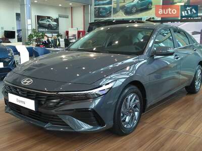 Hyundai Elantra 2025 Style