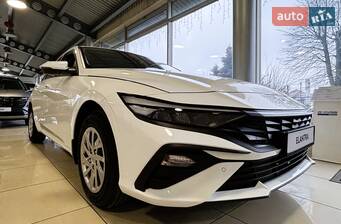 Hyundai Elantra 1.6 MPi MT (127 к.с.) Active