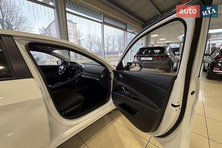 Hyundai Elantra - фото 6