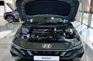 Hyundai Elantra Style