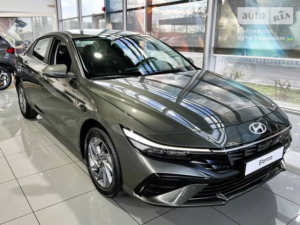 Hyundai Elantra 2025
