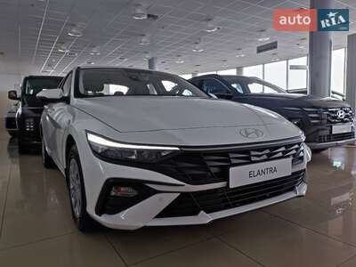 Новый Hyundai Elantra 2025 - фото 5