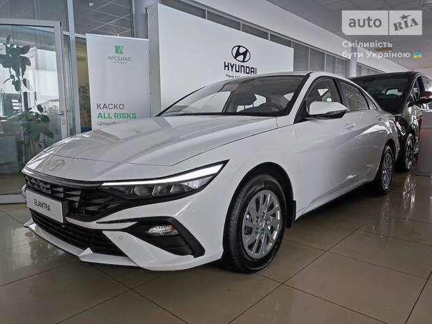 Hyundai Elantra 2025