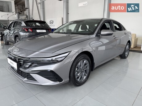 Hyundai Elantra 2025