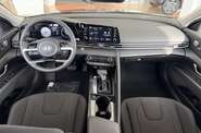 Hyundai Elantra Style
