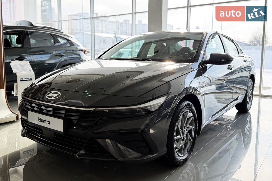 Hyundai Elantra - фото 5