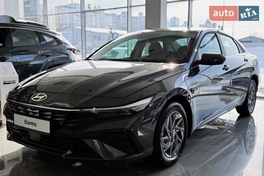 Hyundai Elantra - фото 4