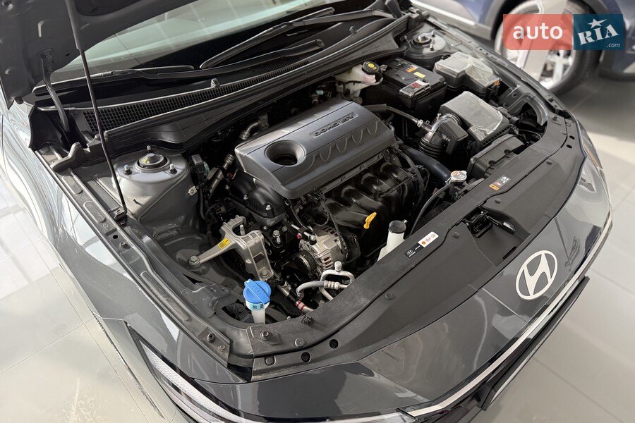 Hyundai Elantra - фото 23