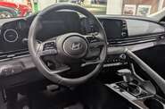 Hyundai Elantra Style