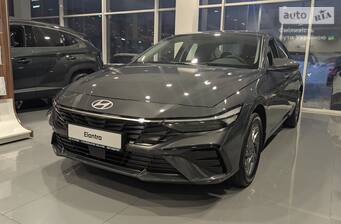 Hyundai Elantra 2025 Style