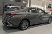 Hyundai Elantra Style