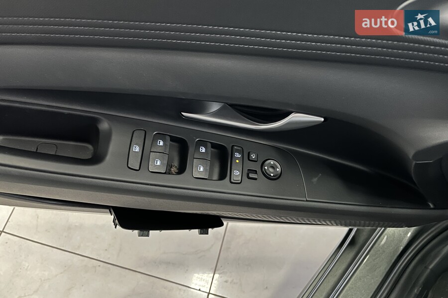 Hyundai Elantra - фото 19