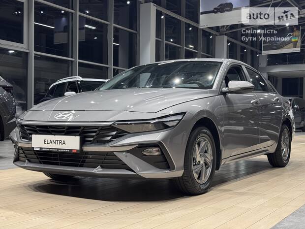 Hyundai Elantra 2025