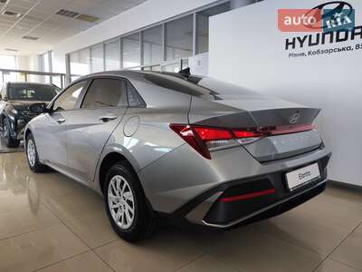 Новый Hyundai Elantra 2025 - фото 5