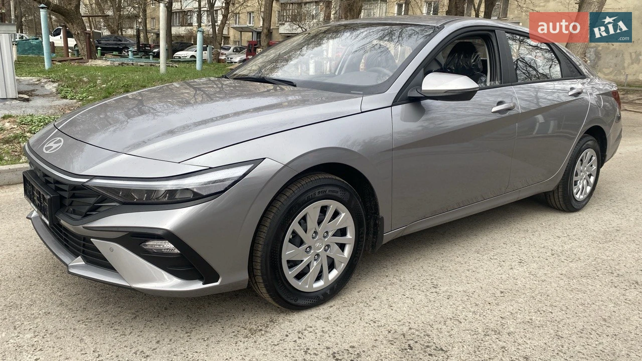 Hyundai Elantra Active