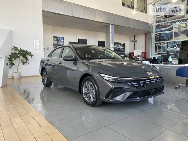 Hyundai Elantra 2025