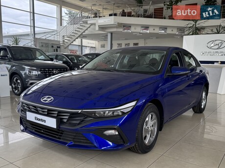 Hyundai Elantra 2025