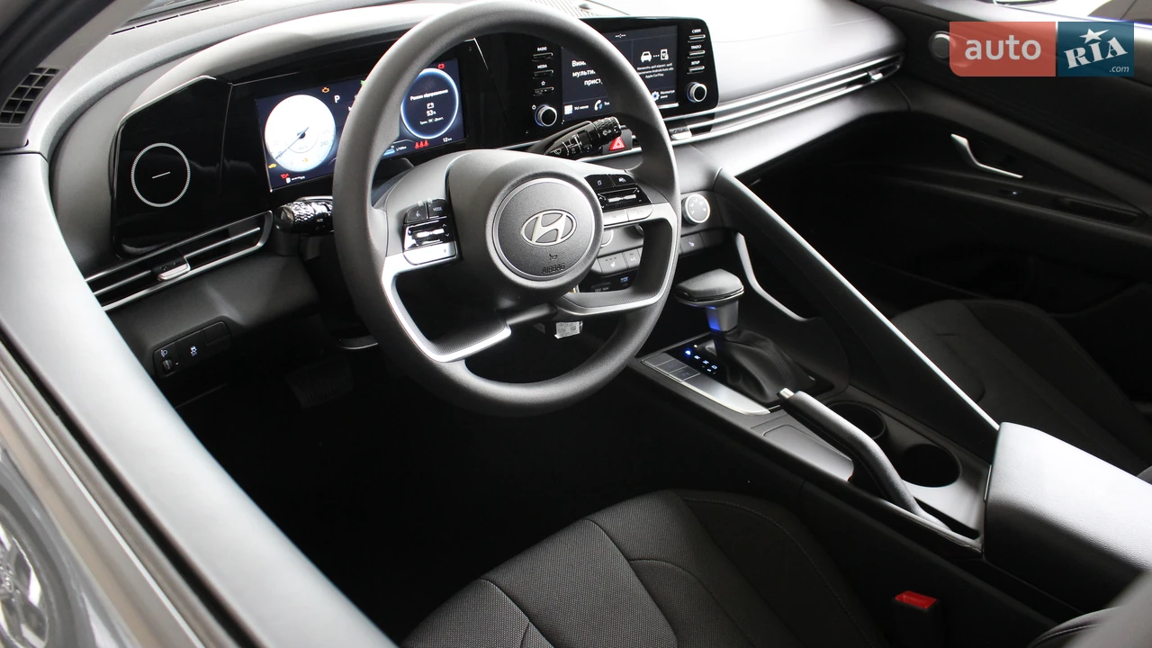 Hyundai-16