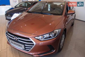 Hyundai Elantra 2018 року