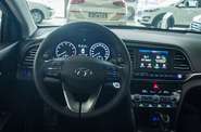 Hyundai Elantra Premium