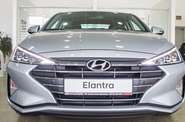 Hyundai Elantra Premium