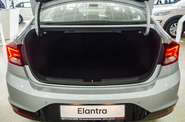 Hyundai Elantra Premium