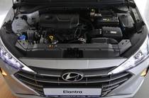 Hyundai Elantra Premium