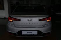 Hyundai Elantra Premium