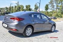 Hyundai Elantra Comfort