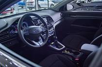 Hyundai Elantra Premium