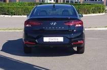 Hyundai Elantra Style