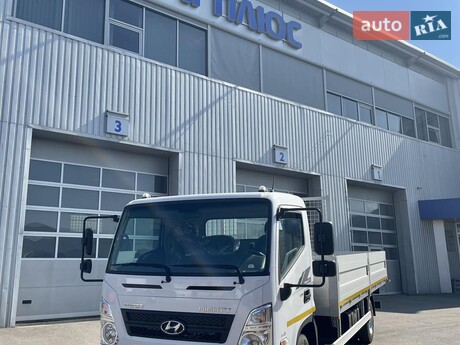 Hyundai EX10 2026