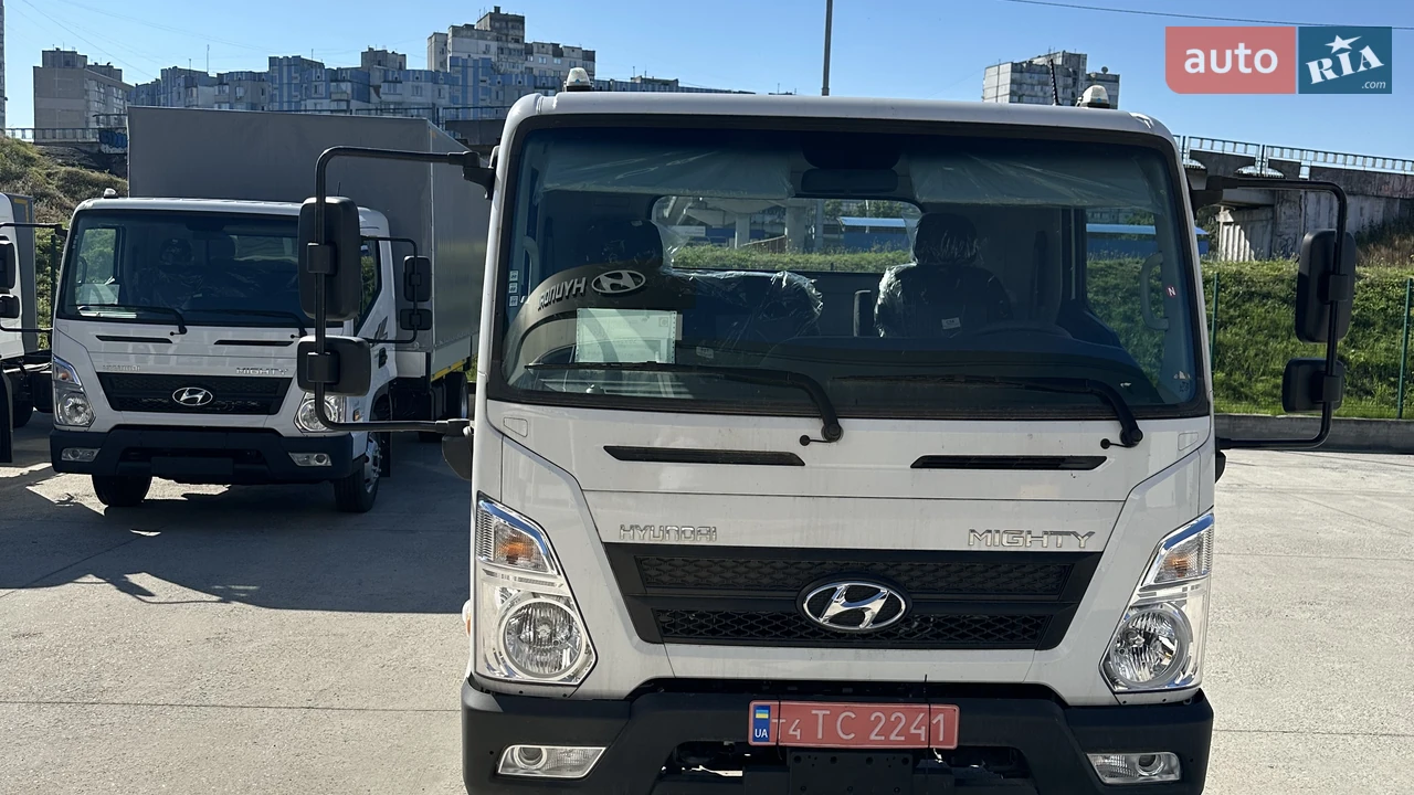 Hyundai EX6 Base