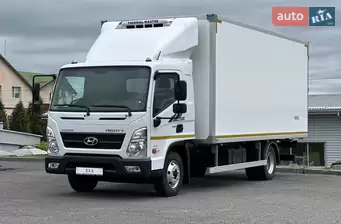 Hyundai EX8