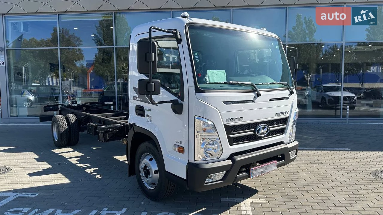 Hyundai EX8 Base