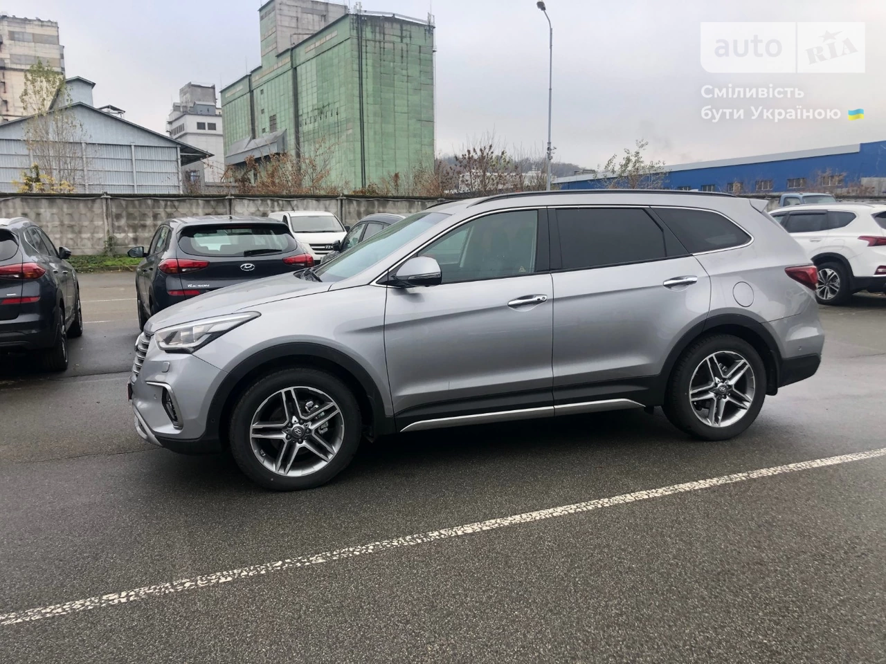 Hyundai Grand Santa Fe VIP