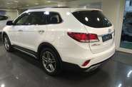 Hyundai Grand Santa Fe VIP