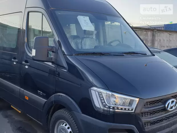 Hyundai H 350 пасс. Base