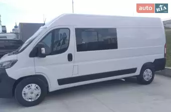 Hyundai H 350