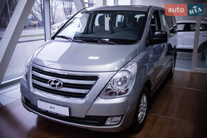 Hyundai H1 пасс. 2016 року