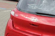 Hyundai i10 - фото 32