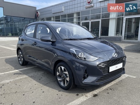 Hyundai i10 2025