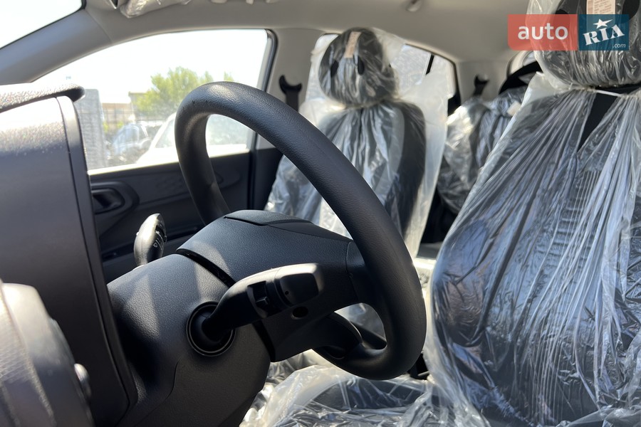 Hyundai i10 - фото 20