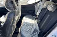 Hyundai i10 - фото 35