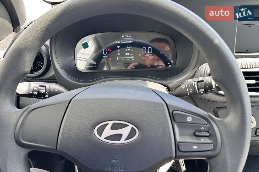 Hyundai i10 - фото 6