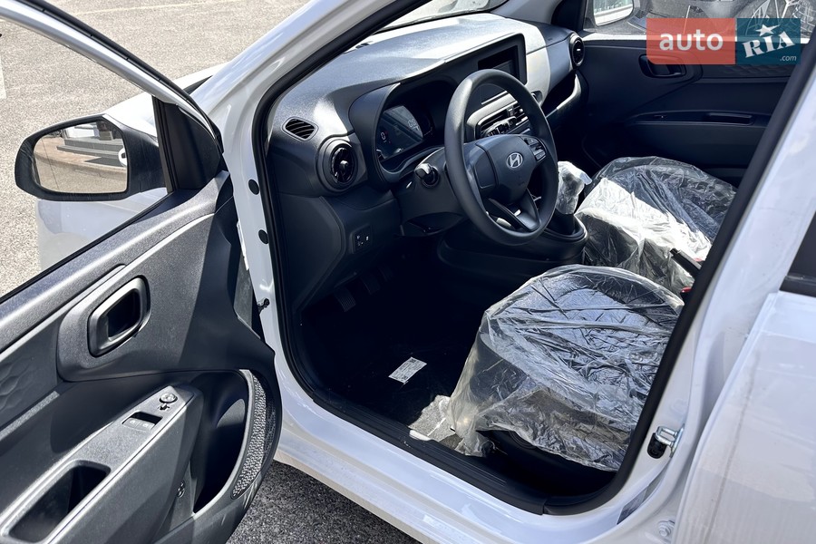 Hyundai i10 - фото 7