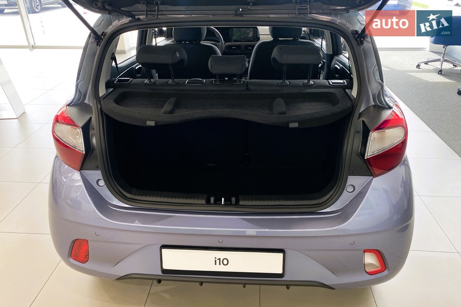 Hyundai i10 - фото 11
