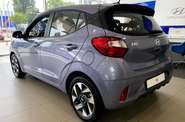 Hyundai i10 - фото 8