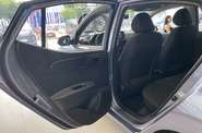 Hyundai i10 - фото 12